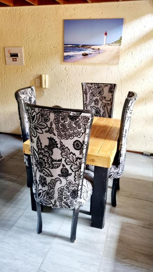Merry Monte Casino Lodge House In Fourways Sandton Extérieur photo